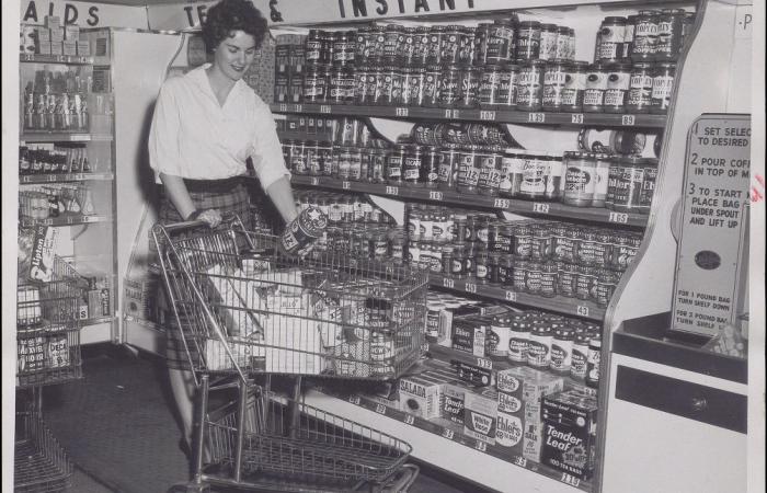 Grocery Sotre.jpg