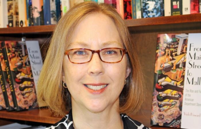 Vicki_Howard.JPG