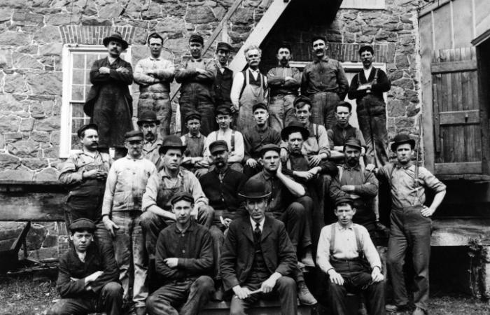 hagley-walking-tour-workers-gentieu-1905-gs-print_2.jpg