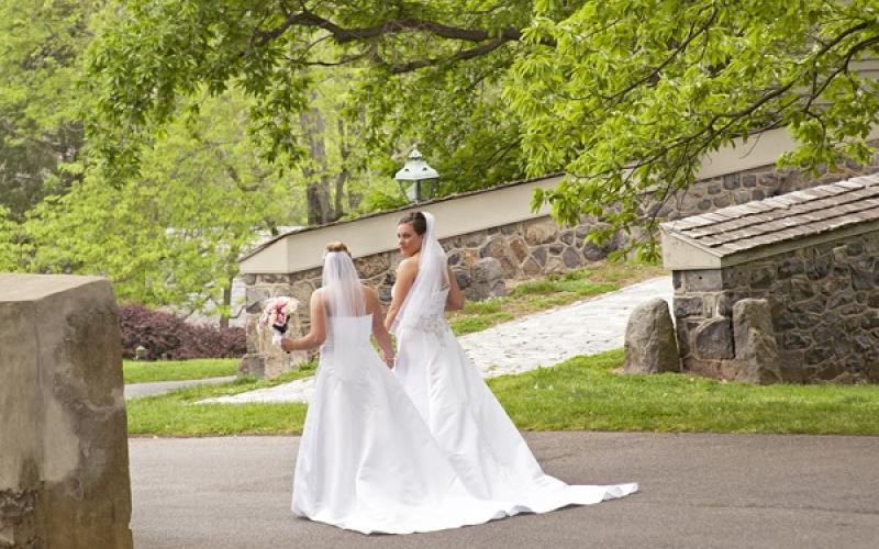 barn bride.jpg