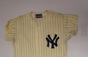 Baseball 1969.46.69front-sv (002).jpg