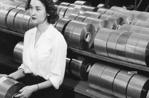 cellophane-dupont-hagley-1972341_1638.jpg