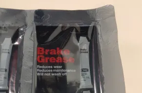 container - Brake Grease in heat sealed laminate package.jpg